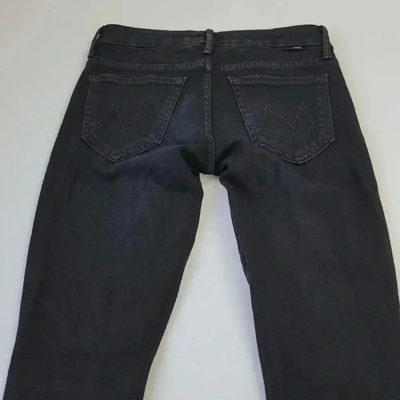 MOTHER The Looker in A Model Spy - Picture 12 of 13